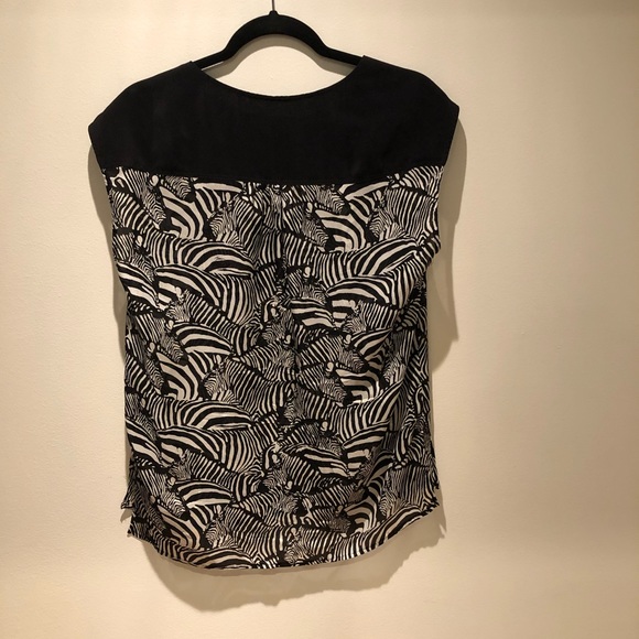 Trina Turk Top - Picture 4 of 6